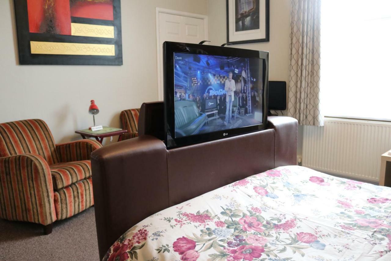 Telford House Bed and Breakfast Milton Keynes Buitenkant foto