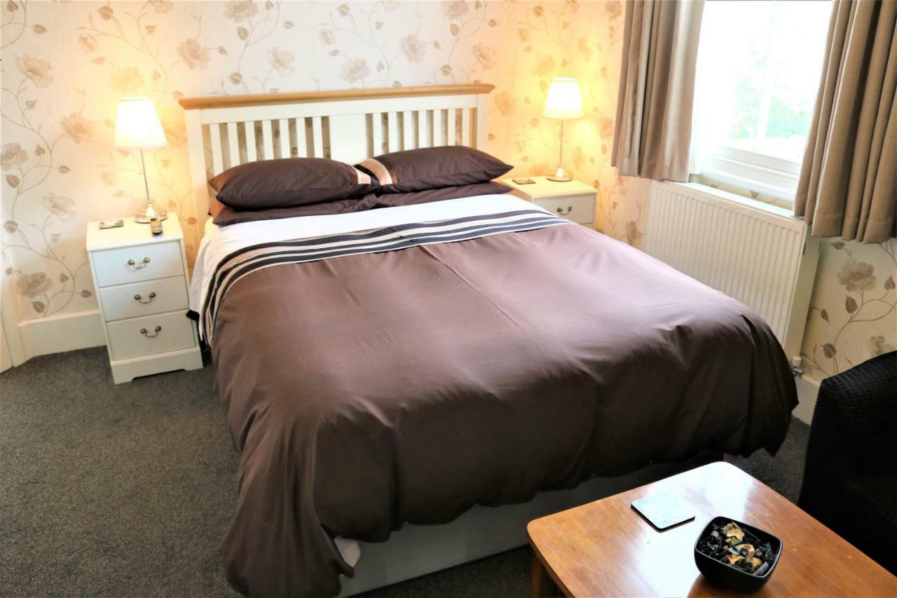 Telford House Bed and Breakfast Milton Keynes Buitenkant foto